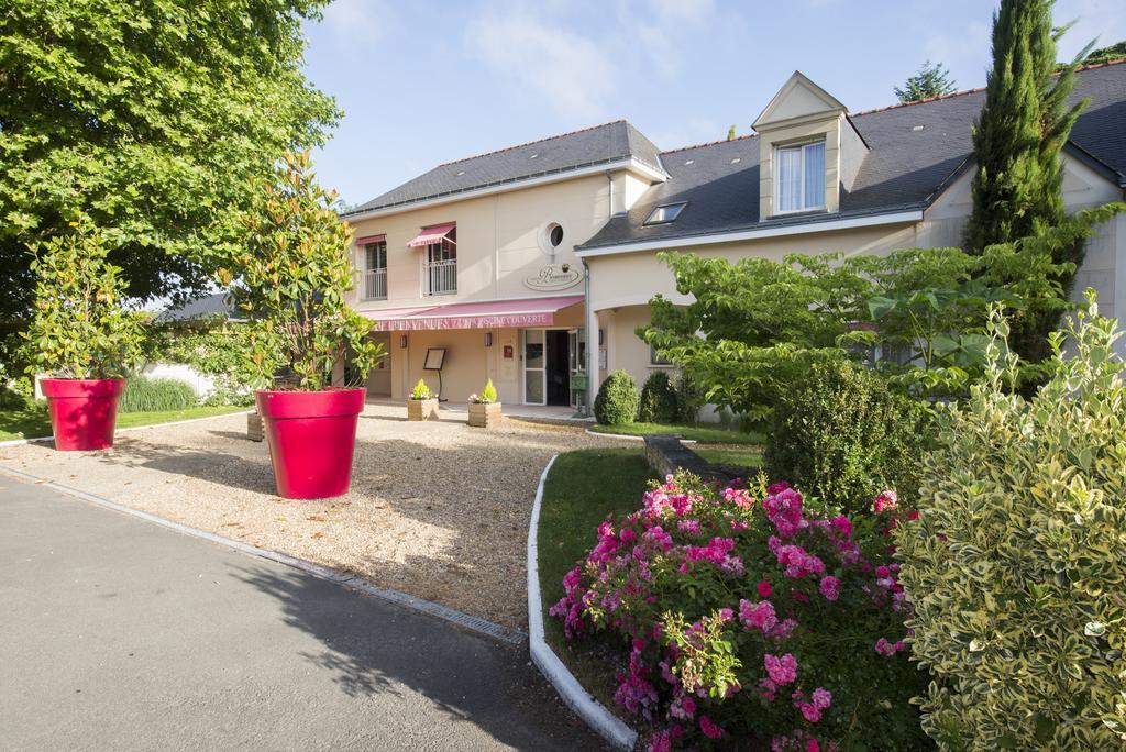 Logis Auberge Bienvenue Doue-la-Fontaine Bagian luar foto